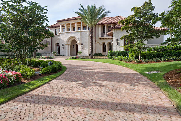 Best Driveway Pavers Near Me  in Nettleton, MS